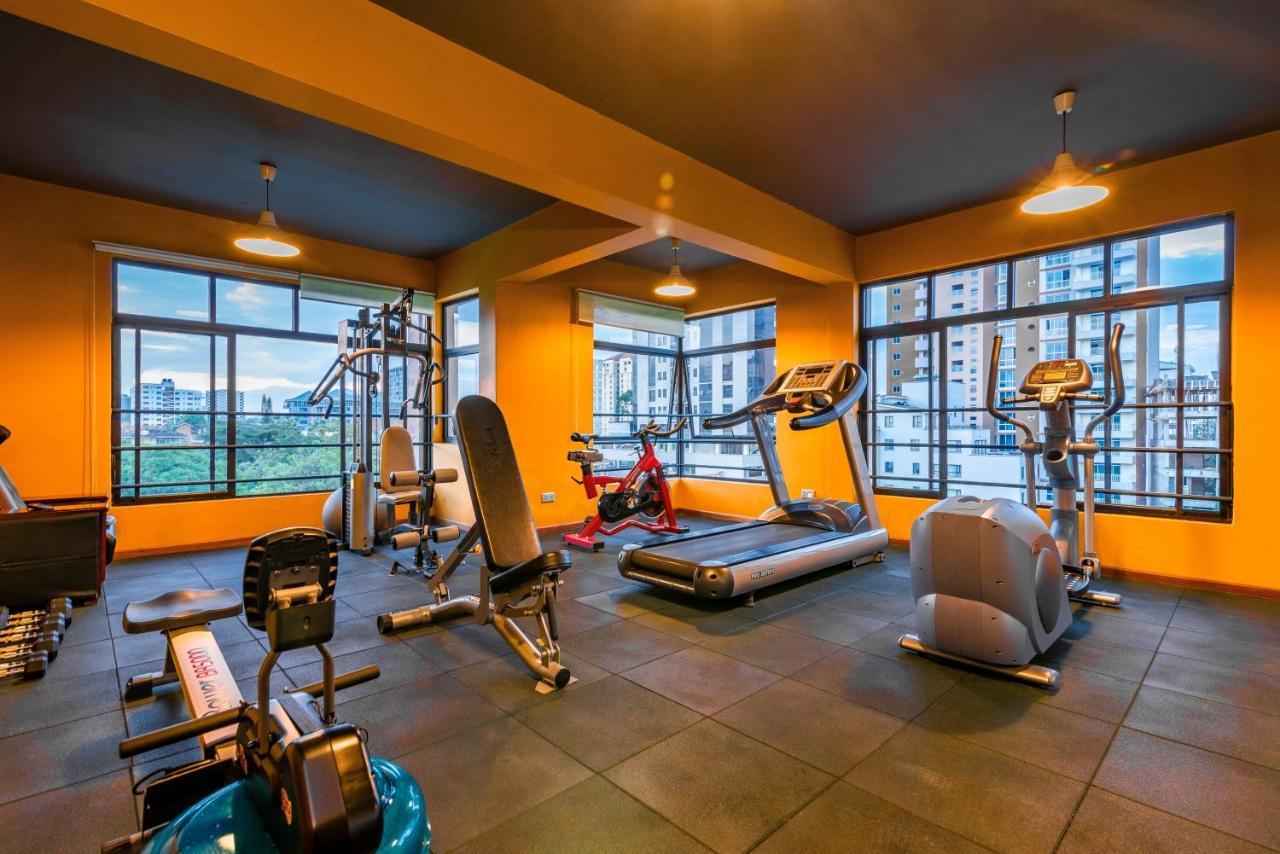 Highlands Suites Hotel Apartments Найроби Экстерьер фото