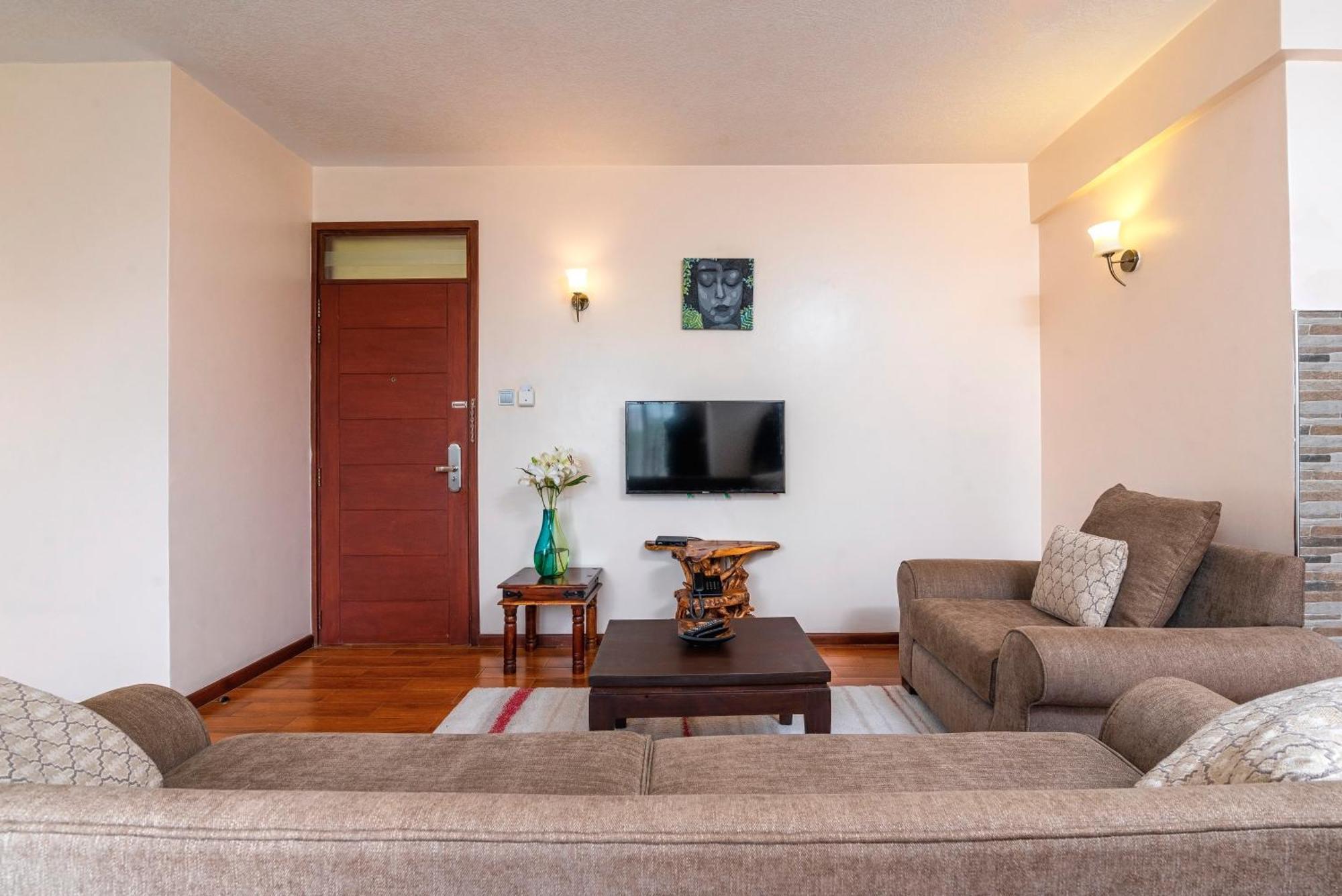 Highlands Suites Hotel Apartments Найроби Экстерьер фото